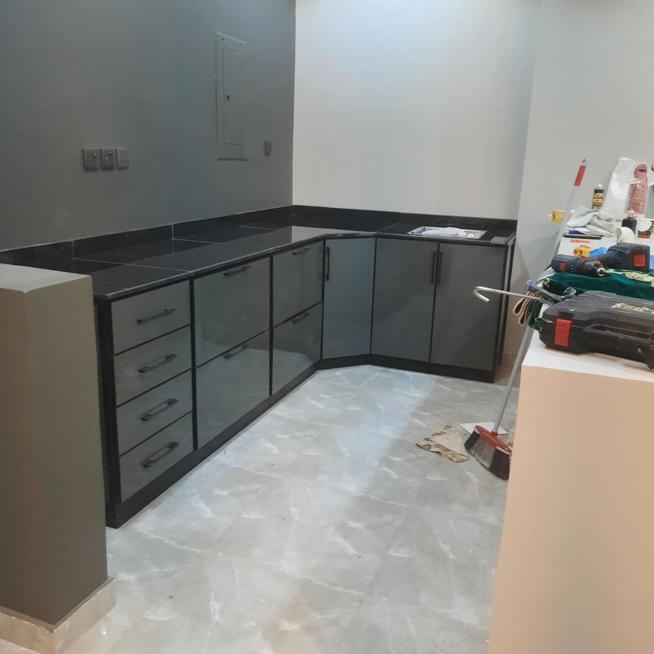 مطابخ المنيوم ودواليب تخزين – 6