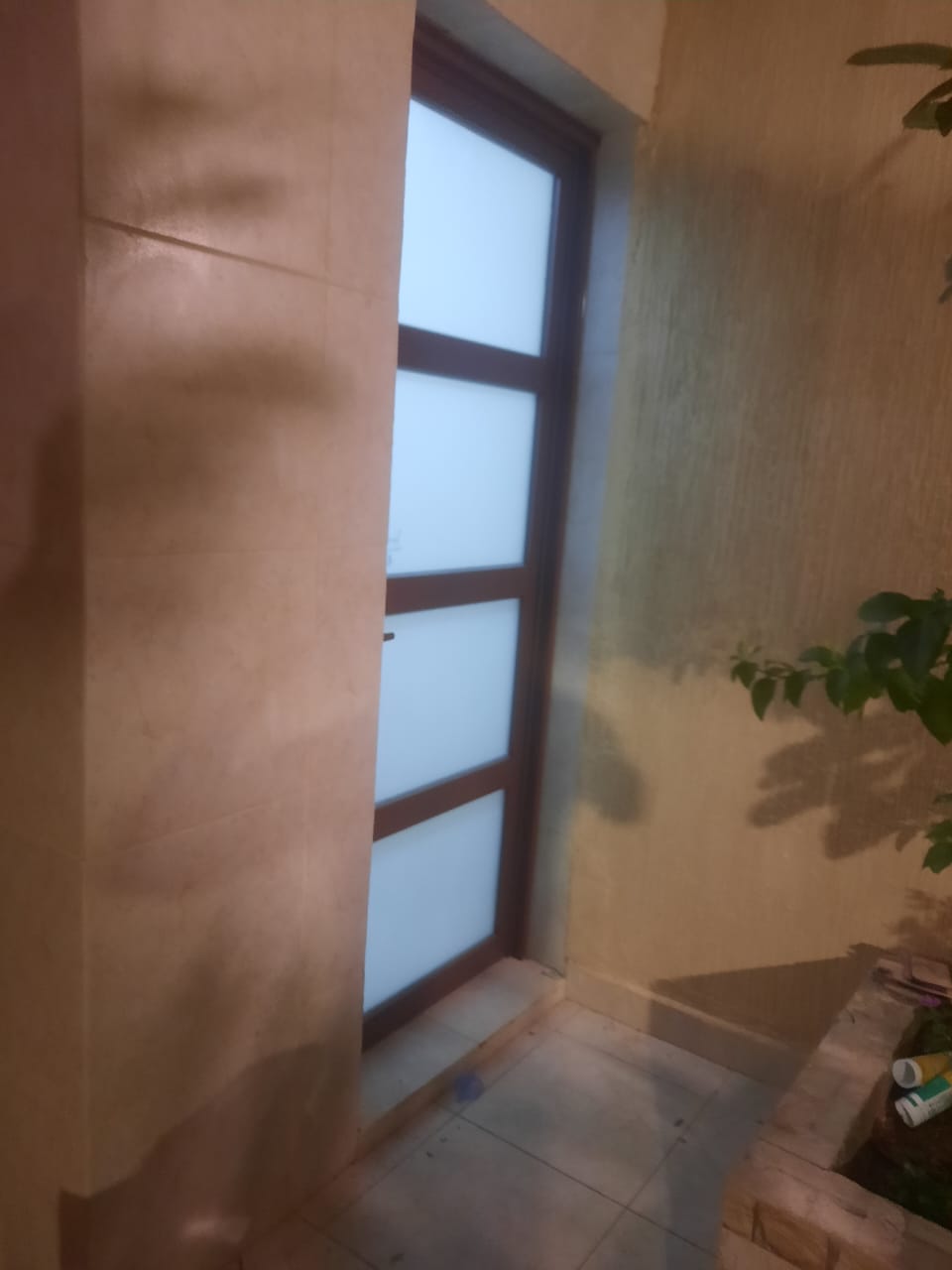 أبواب المنيوم وأعمال متنوعة – 4