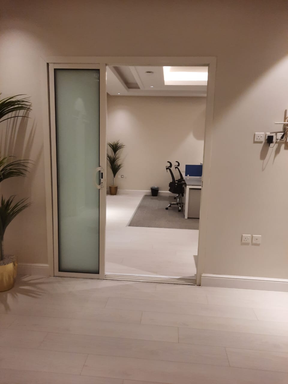 أبواب المنيوم وأعمال متنوعة – 5